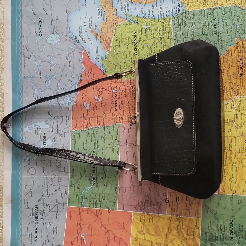 Nine West shoulder black Purse, Faux Leather, 2 compartment linen inside